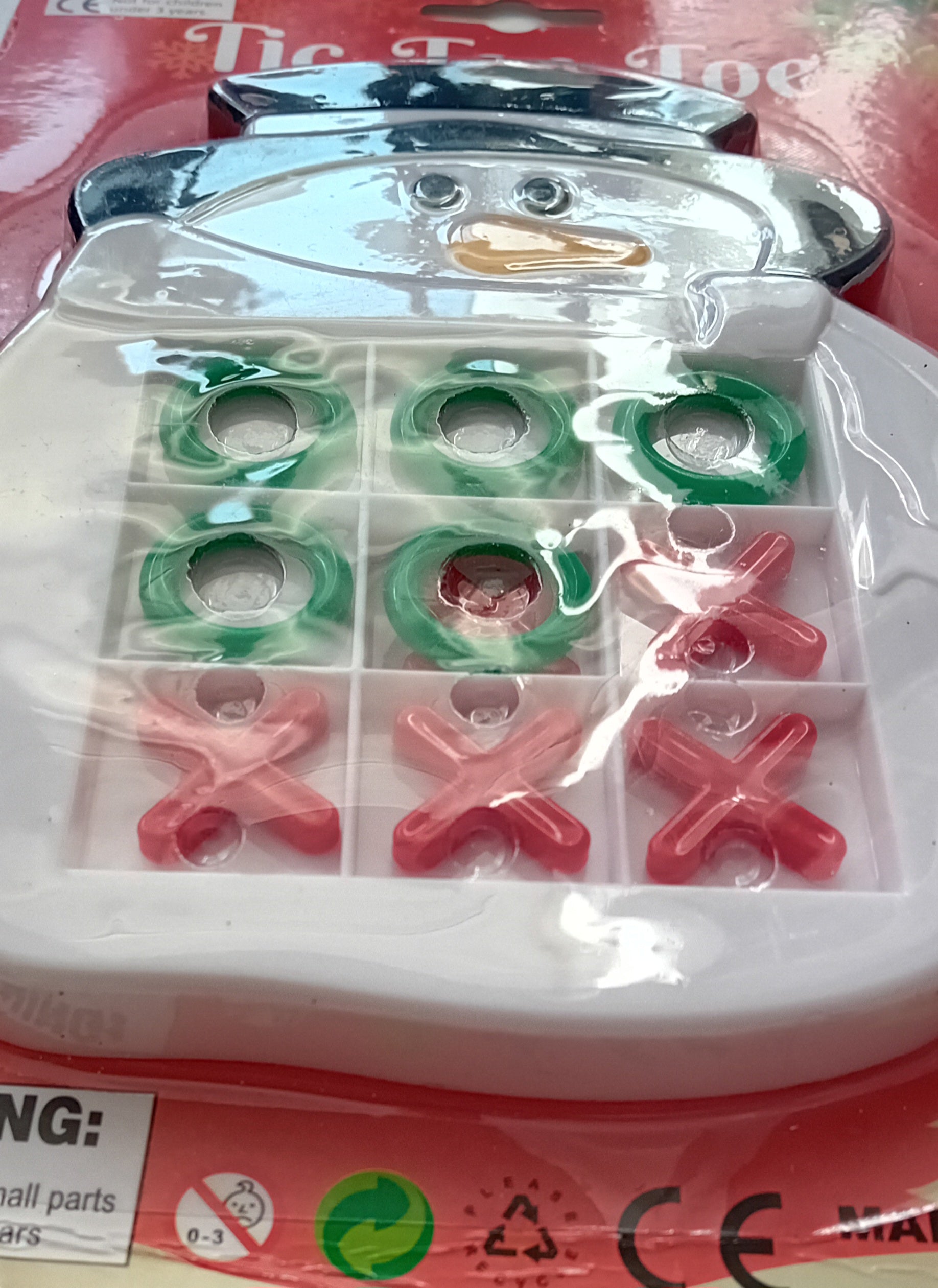 Snowman Design Tic Tak Toe Game. Ideal Stocking Filler